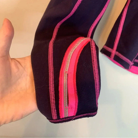 Lululemon Pink Purple Reversible Long Sleeve  1/2 Zip Top - Picture 7 of 11